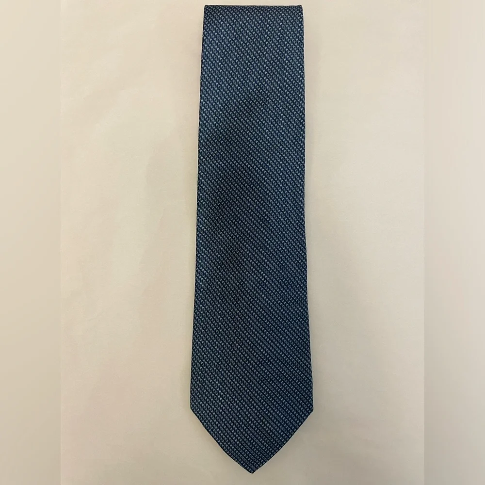 ROBERT‎ TALBOTT BEST OF CLASS Textured Woven Silk Power Tie in Blue